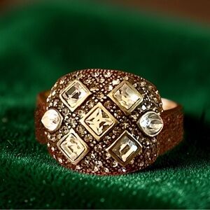 Heidi Daus gold & silver dome ring with Swarovski crystals. Sz. 8. NWOT